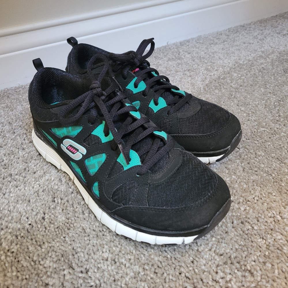 Skechers Black and Teal Athletic Shoes